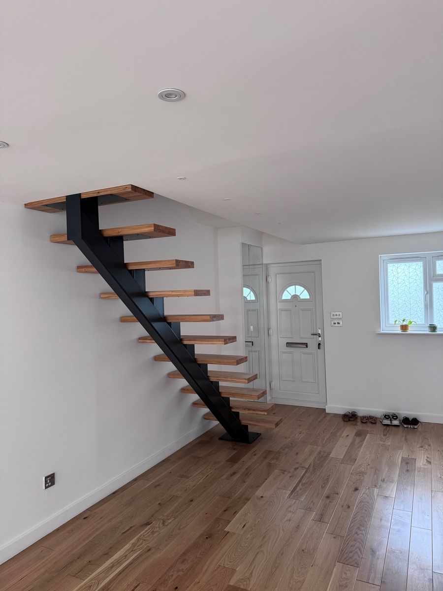 Steel Spine Staircase with Solid Oak Treads - Deptford, London SE8