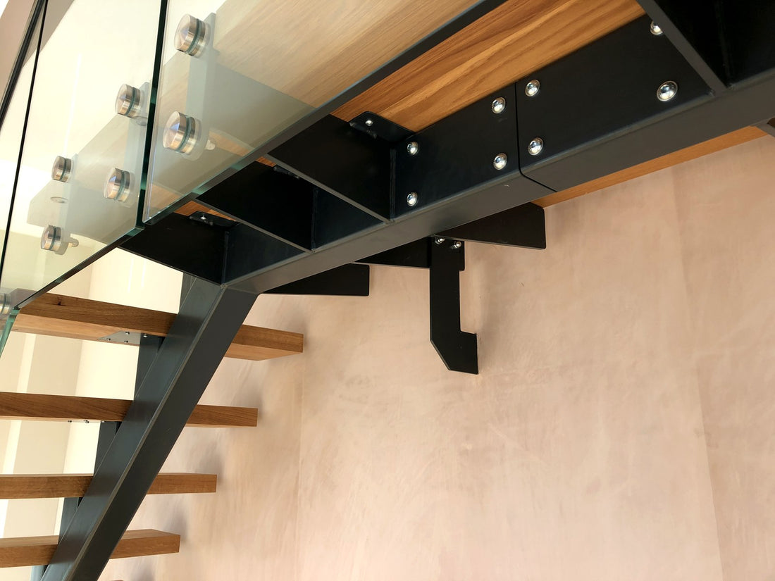 Spine Staircase with Oak Treads & Glass Balustrade - Weybridge, Surrey