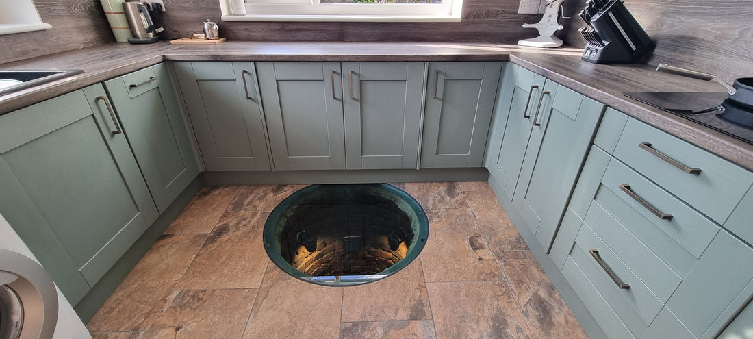 Glass Well Cover (Kent)