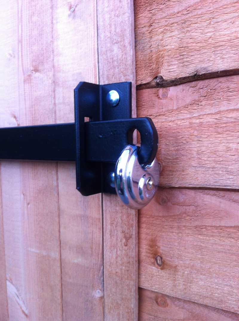 Steel security bar and bracket detail