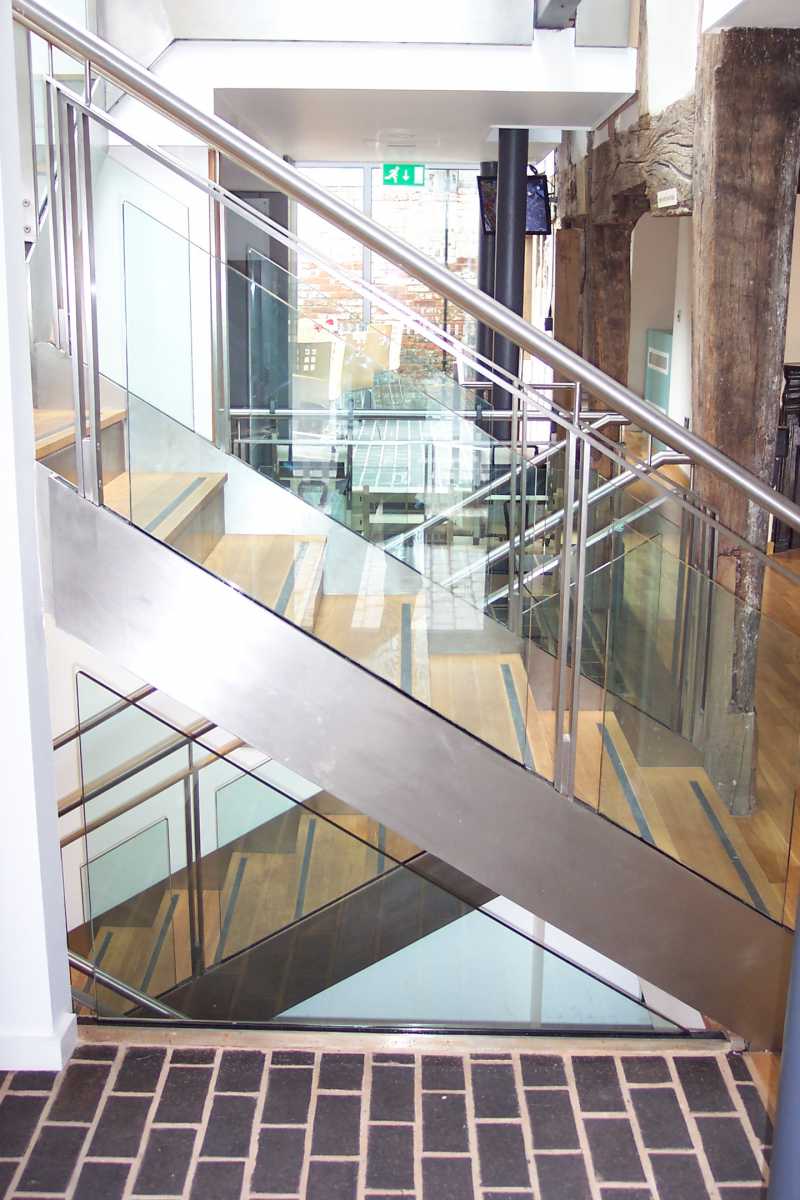 19mm clear toughened glass panel cut to size with polished edges